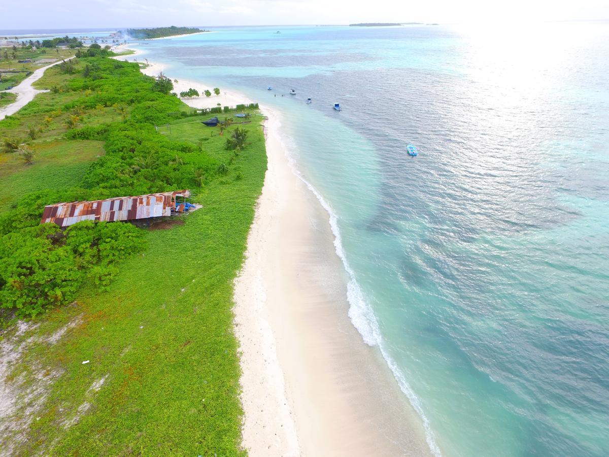 Koimala Hotel Maamigili Island Exterior photo